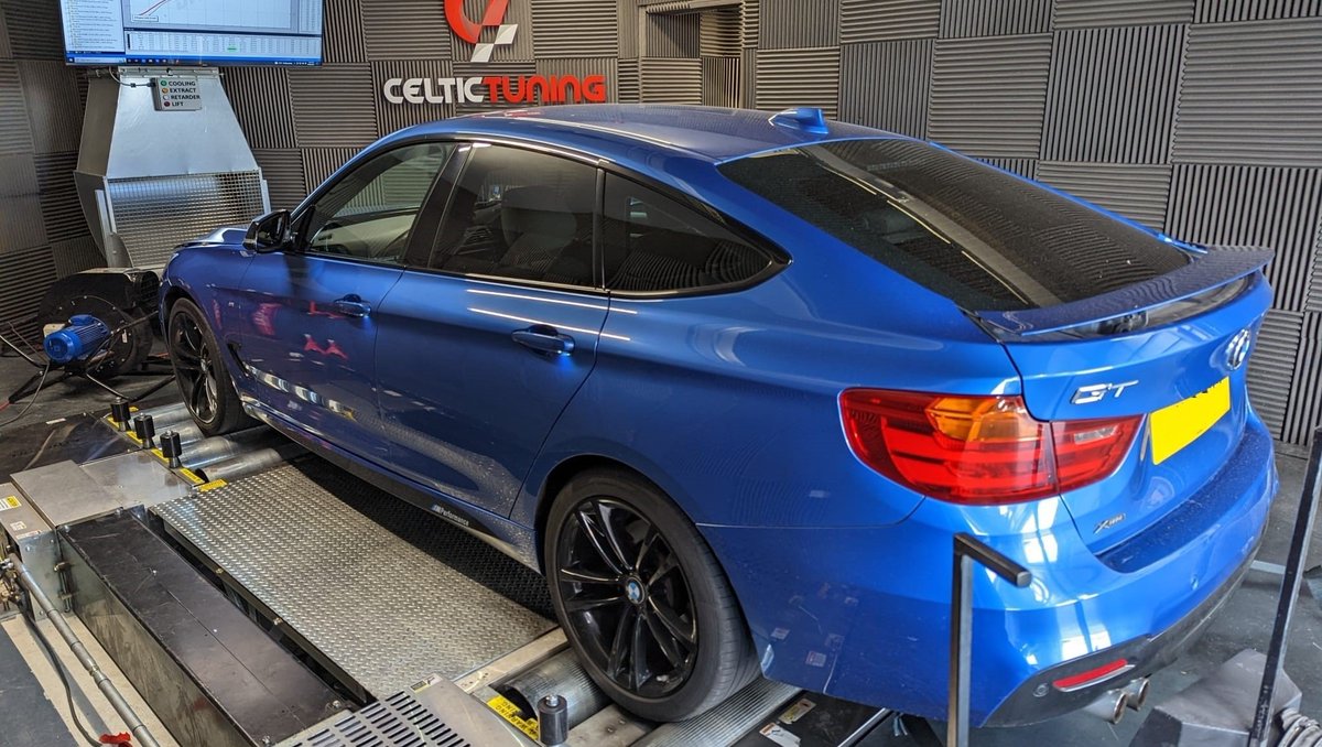 CelticTuning's tweet photo. BMW 330d (F34) up to 318bhp!
An F chassis 330d in for tuning at our Derby branch with the N57 engine and Bosch EDC17_C50_C56 management system. Making great gains as always.
Stock Dyno Power =261bhp & 409lbft
Stage 1 Tune = 318bhp & 474lbft
#330d #430d https://t.co/MwfAsuLBr3