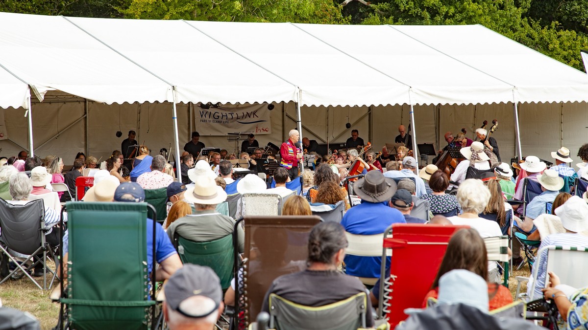 Large Audience Basks in Sunshine and Music - Over 700 enjoyed both glorious sunshine and wonderful music as the island’s very own Symphony Orchestra gave a oustanding mid-Summer concert at the Isle of Wight Steam Railway in Havenstreet. mailchi.mp/17828c7cc21a/i…