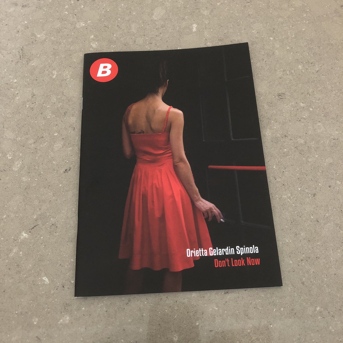 bump_books's tweet photo. Zine #42 ‘Don’t Look Now’ by @orietta2gs Nov 2020 #bumpbooks #photozine 

https://t.co/osbbjFzO0R https://t.co/PDzBKTIiX8