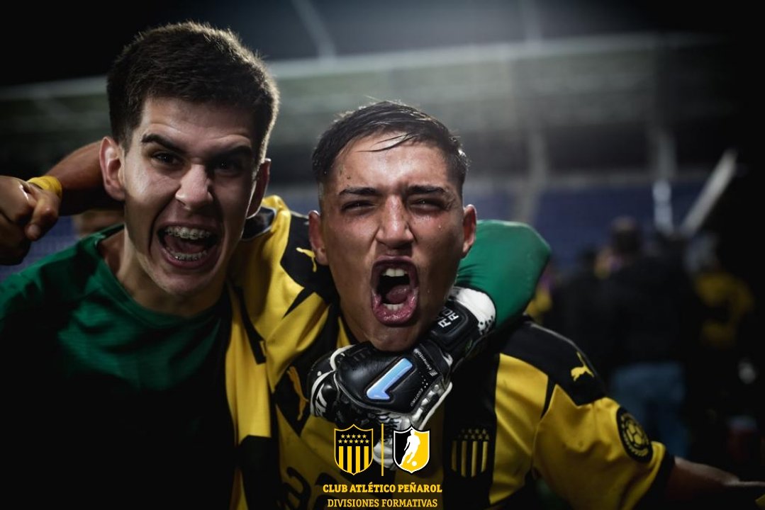 ¡ESTAMOS LOCOS PEÑAROL! 🤯

🌎 No te pierdas la FINAL #Sub20Intercontinental 🤪

Adquiri tu entrada para <a href="/FormativasCAP/">PEÑAROL | Formativas</a> 🆚 <a href="/SLBenfica/">SL Benfica</a> a través de <a href="/Tickantel/">Tickantel</a> y alenta a nuestro #SemilleroDeAmerica 🏆

🎟️ tickantel.com.uy/inicio/alta_de…