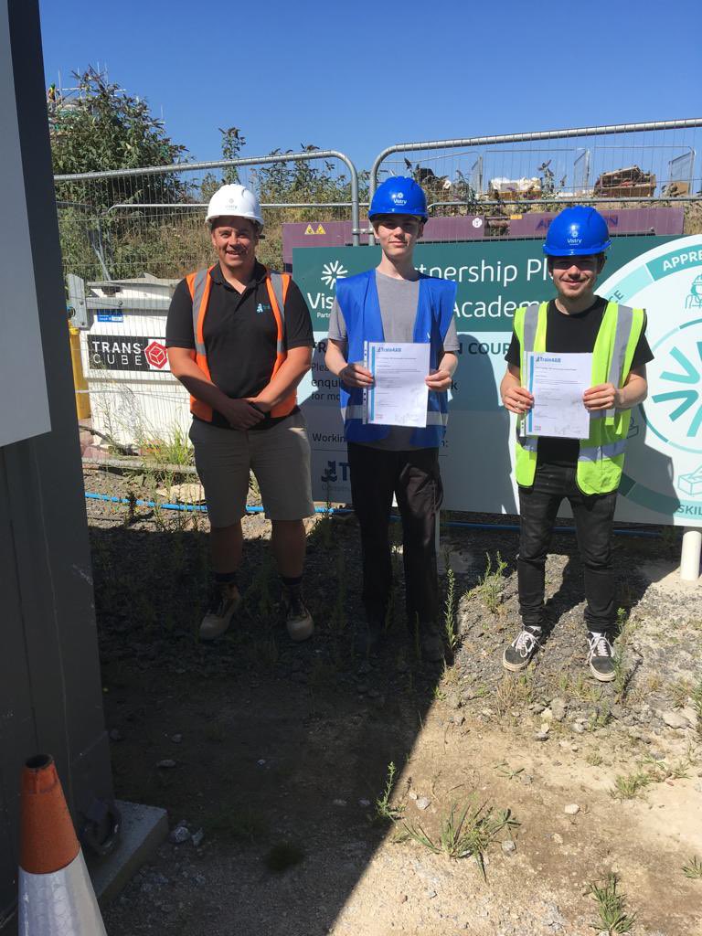 Neil has been working with some young learners on the RIO Gamechanger programme in Redruth, they have now successfully completed their 6-week skills course which gave a flavour for working on site. 🙌 Great skills demonstrated, well done boys - onwards &amp; upwards! 👏 

#Skills4All