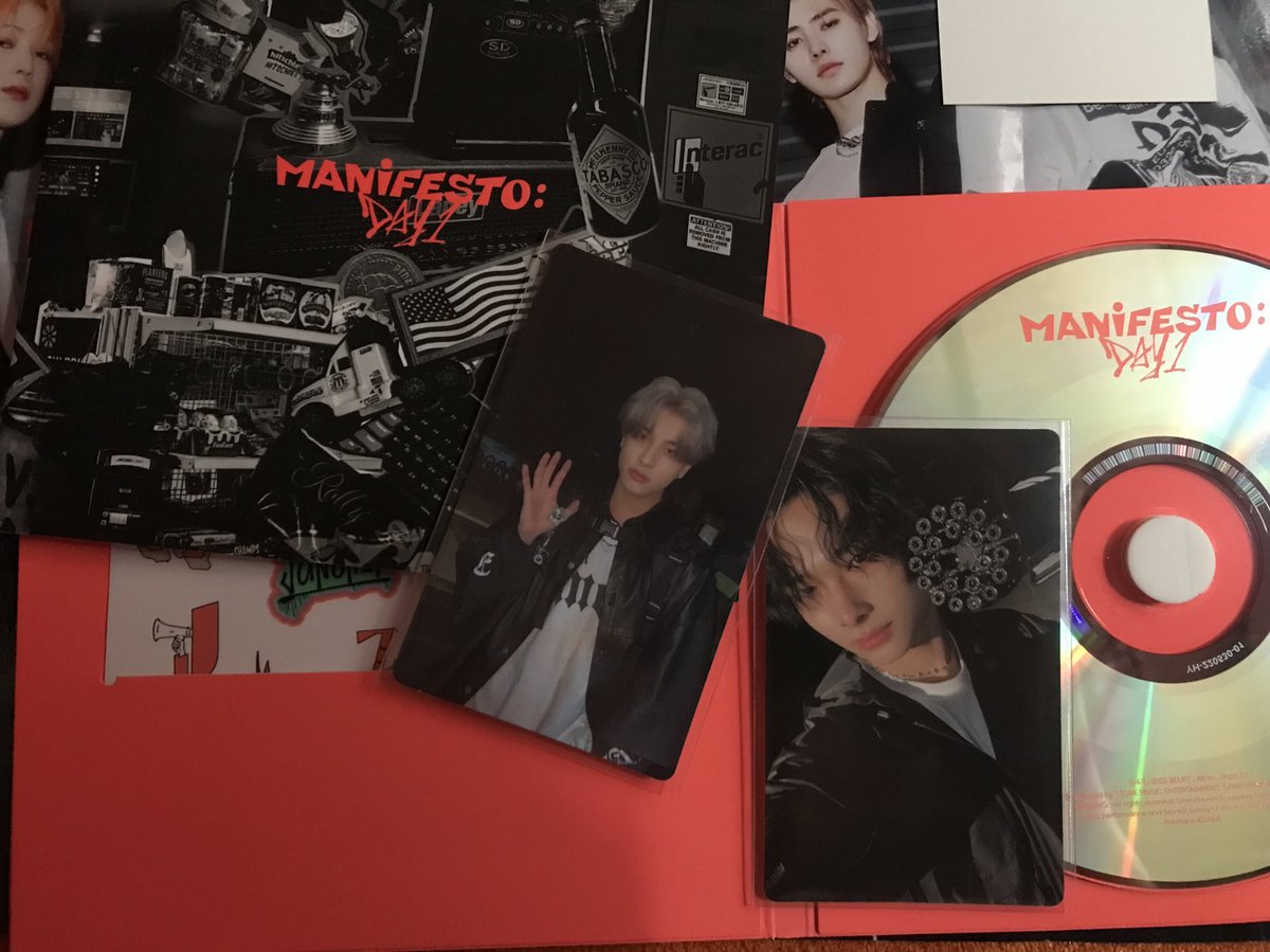 jaeyunconnect's tweet photo. :¨·.·¨:
 `·. haven’s mail 💌 

my md1 engene ver finally arrived !! thank u sm @sunshopph !! i’m never disappointed with ur service and freebies >< also every time i order from u, napupull ko si jake 🥰 

#SUNSPHFeedback https://t.co/kBlDGbAj6M