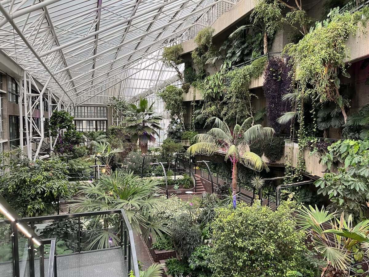 webstandards's tweet image. This years State of the Browser, has a new venue @BarbicanCentre 
If you get an in person ticket the breaks will take place in this indoor tropical garden
#SotB2022 #SotB10
Tickets: 2022.stateofthebrowser.com/tickets/