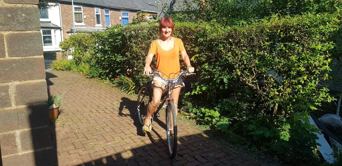 jackiefloyd17's tweet photo. #positivetribes  Broken abandoned bike now active transport.  Bike abandoned in Witton Park gathered by @BlackburnTidy passed on repaired by Cycleroots  in Corporation Park .. now in action. How good is that 💪🏽♻️@BwdSally @tonywhitehall @zanywanywoo @yasirsufi https://t.co/0BjHFnO86Z