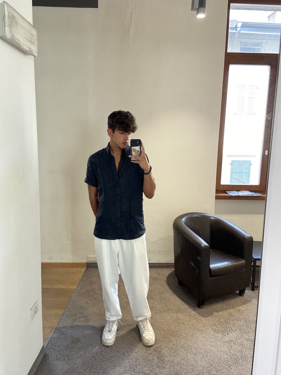 therealmatteee's tweet photo. estate volata 😕 https://t.co/vYv6V7omtB
