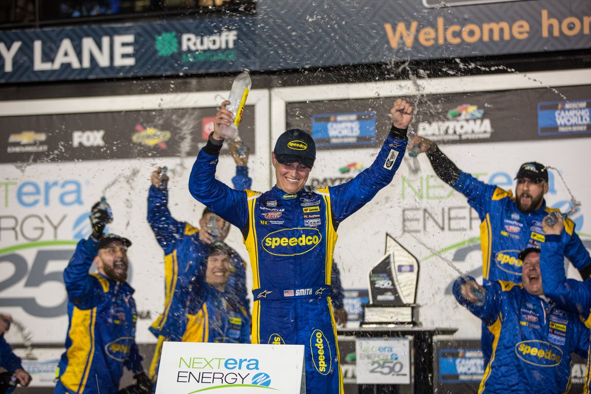 ThePodiumFinish's tweet photo. ICYMI: Locked…and Loading: NCWTS Edition

Written by: @TerraJones_
 Image: @jonhuffap1 | TPF

#NASCAR | @NASCAR | @NASCAR_Trucks | #NASCARPlayoffs

https://t.co/on15qCgQjl https://t.co/g3UQ2oCeNs