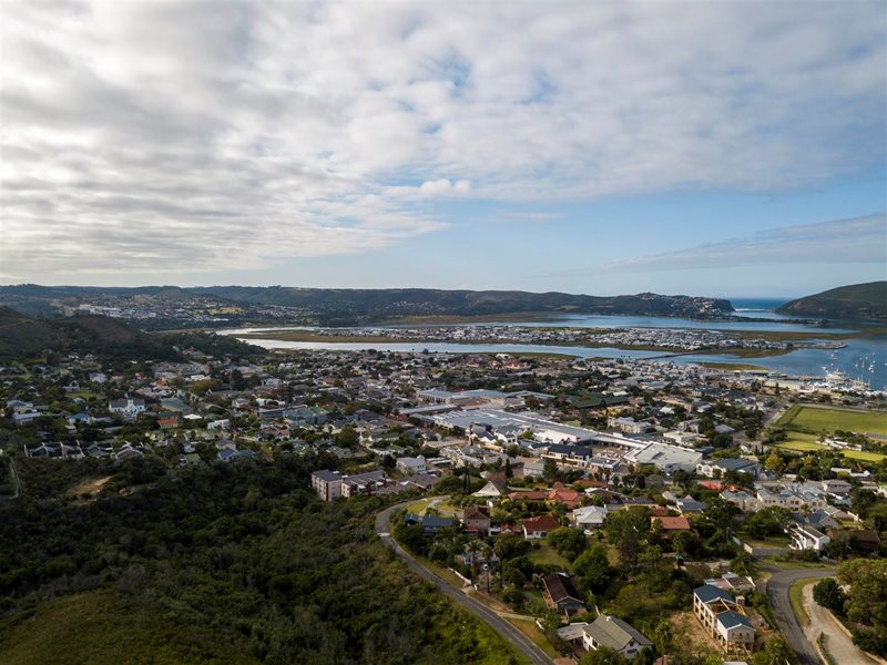Knysna-Plett Herald tweet media