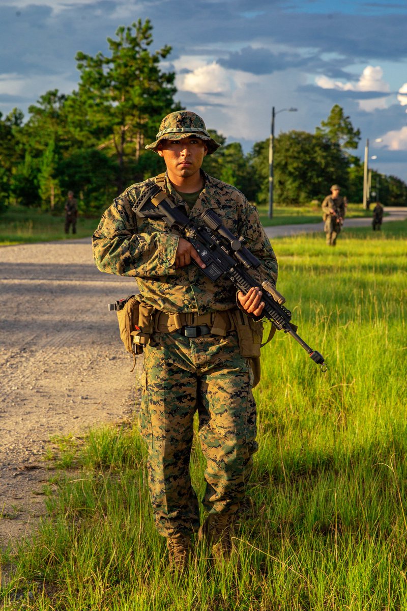 MARFORCOM's tweet photo. #Marines with 1st Battalion, 8th Marine Regiment, @2dMarDiv participate in exercise #BoldQuest on Fort Stewart, GA.
(#USMC photos by Lance Cpl. Emma Gray)
#AlwaysReady #EveryDomain #EveryClime #JointForce #HomelandDefense #WeHaveTheWatch https://t.co/xnhsNUNzFw