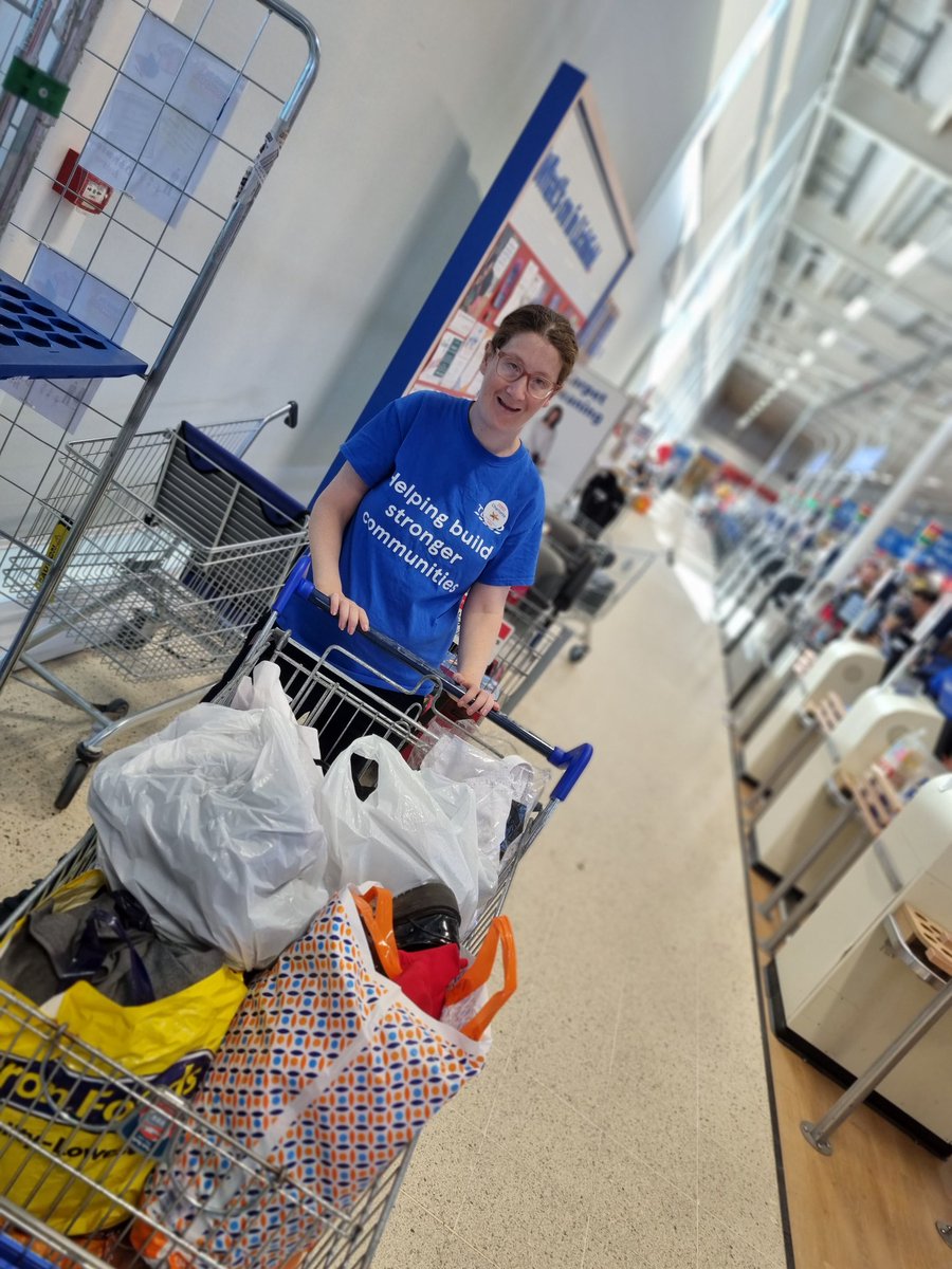 DaveR_Lichfield's tweet photo. Just picked up the latest collection for #Lichfield #BackToSchoolBank from Tesco Extra. Many thanks to the community champion, Charlotte for all her help. 

We'll be announcing details of how we're going to distribute of all this goodness this weekend - keep your eyes peeled!! https://t.co/mmBrp7gwQJ