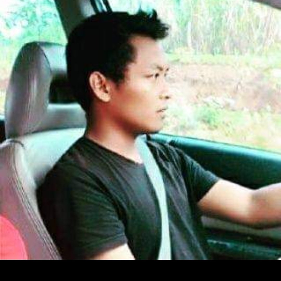 yudputra's tweet photo. #FotoProfilBaru https://t.co/8YP6x4bwow
