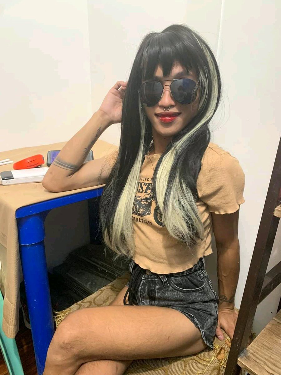 akeeshatan's tweet image. Hair extension😍😍😍😍