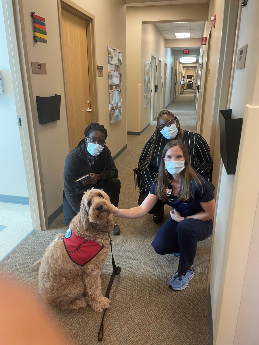 Roper St. Francis Healthcare on Twitter "Visits from our volunteer pet