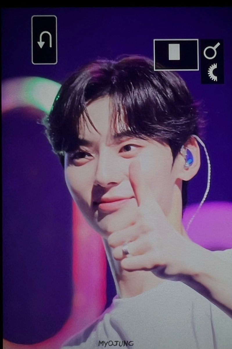 妙淨 : 묘정 tweet media