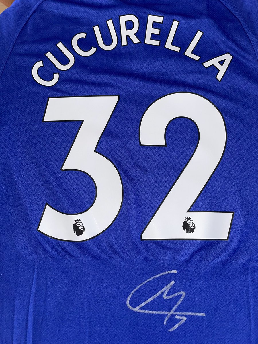 AdamGraphs's tweet image. SIGNED CHELSEA FC ITEMS