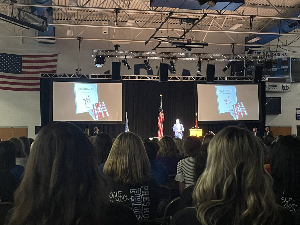 Mrsmkleman's tweet photo. The perfect start to the school year!! @JonPetz thanks for making convocation something I’ll never forget! (Words I never imagined saying;) @HilliardSchools @ADCCampus https://t.co/zW89KPHvmI