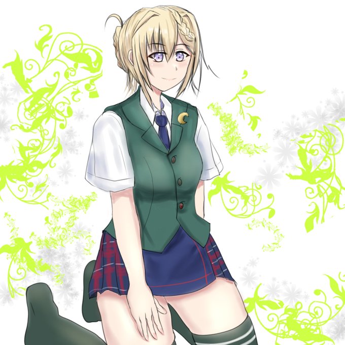 近藤みつきさん( )ところの絵柄リメイクでパースというか蓮月ちゃん。 