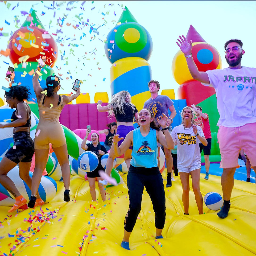 TGIF! 🎉

"Tickets Going Impossibly Fast" 😉

Get yours now Philly 👉 
thebigbounceamerica.com
#thebigbounceamerica