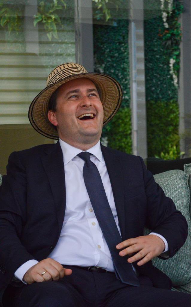 Recibimos en <a href="/CiipVen/">Centro Internacional de Inversión Productiva</a> a nuestro amigo Nikola Selaković, Canciller de la República de Serbia <a href="/MFASerbia/">MFA Serbia</a>,  coincidiendo en el gran potencial que Serbia y Venezuela comparten para la inversion y desarrollo. Dos pueblos amigos y heroicos que avanzan hacia un futuro de paz y bienestar