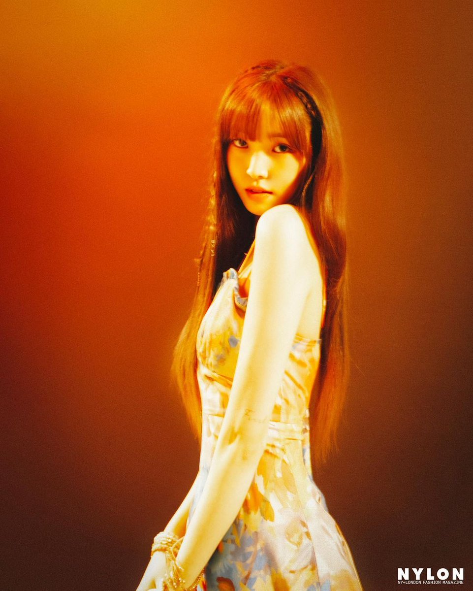 GFS_backup's tweet photo. [PIC] 220812 - Nylon Korea post with Yuju (2)

🔗https://t.co/PiTUv7LYPf

#여자친구 #GFRIEND #유주 #YUJU @konnect_YUJU https://t.co/5YW3nbDMkb