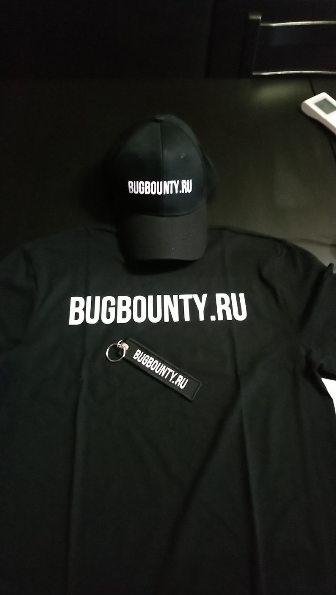 0x01alka's tweet photo. Парни с https://t.co/BbhXVe2sjQ прислали сет "script kiddie". 

После примерки получил +10 хакенга и +5 удачи к статам.

Спасибо :3

#BugBounty https://t.co/2BaUIkUPoD