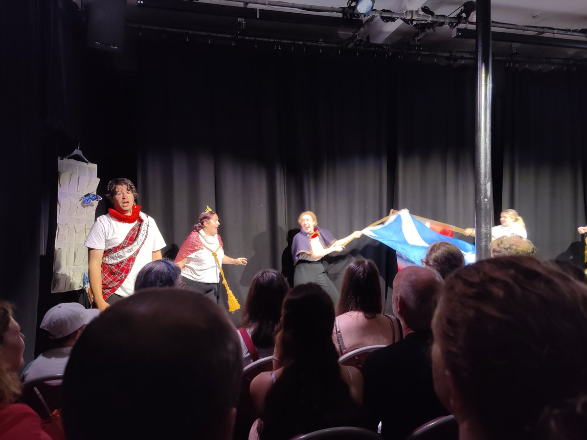 ProductionsLib's tweet photo. Animal Form took a trip out yesterday to catch some Fringe shows & we're so glad we got to see @BristolBardFest 's Macbeth: The Musical! Extremely funny, brilliantly acted & superbly & cleverly written! 🤩
You guys are onto something big...! 🙌 https://t.co/sY40iTZpqO