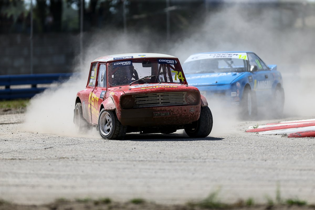 Sterkens and Moore pick up Gold in Belgium

retrorallycross.com/sterkens-and-m…