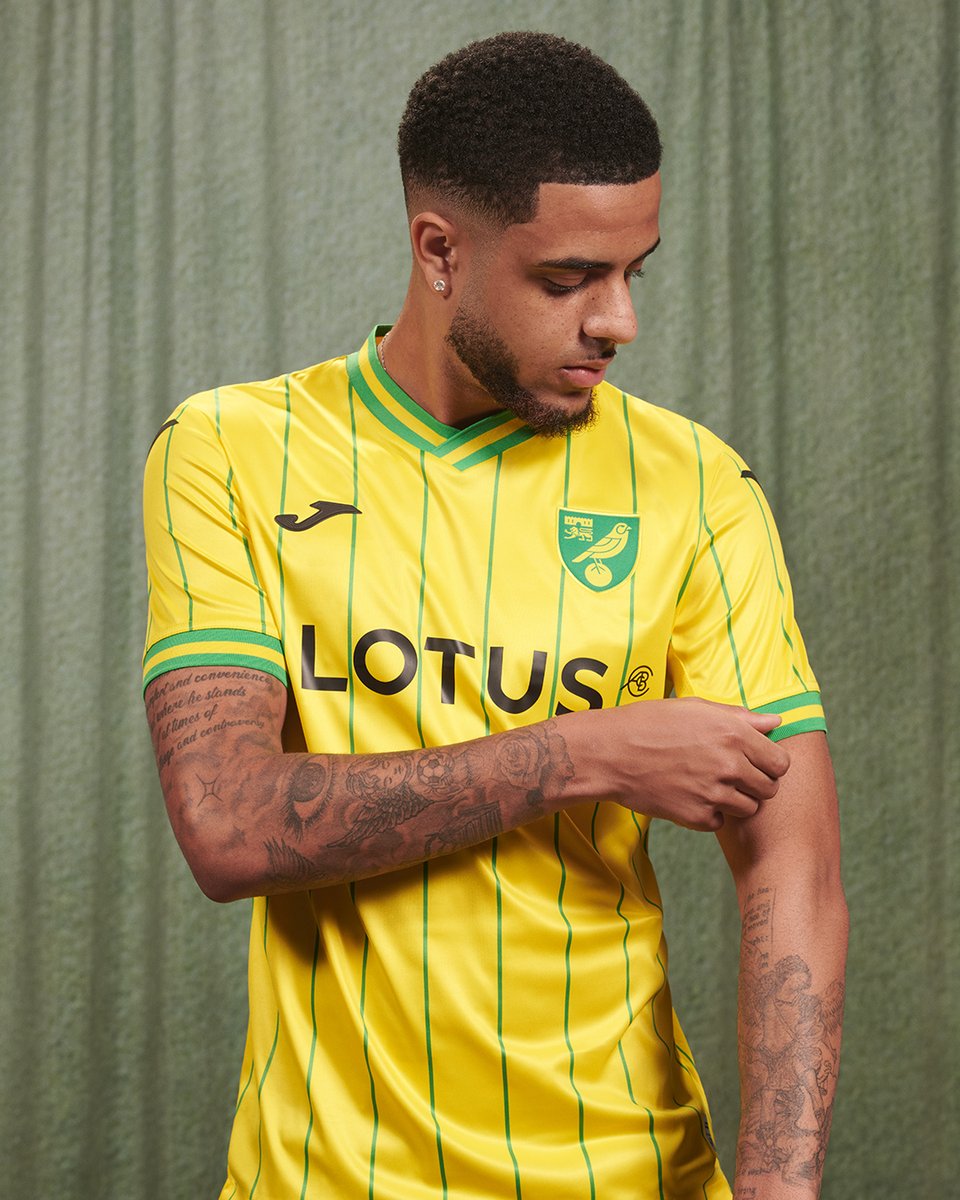 SoccerBible's tweet photo. Have @NorwichCityFC and @JomaSportUK dropped the best kit set for 22/23? https://t.co/ypam6D7lok