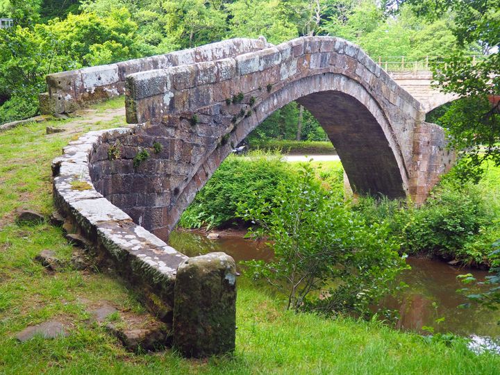 c2c_Packhorse's tweet photo. The iconic Wainwright's #coasttocoastway deserves to be a #NationalTrail💙with breath taking sceneries showcasing THE best of British #landscape🌄 #itshappening #c2cwalk #walkingtrails #longdistancewalking #hikingtrails #ukhikingtrails #uknationaltrails #walkingholidays https://t.co/PayJVjvMis