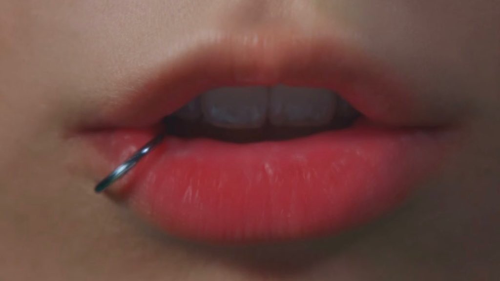 googieteefiess's tweet image. this is why i am crazy