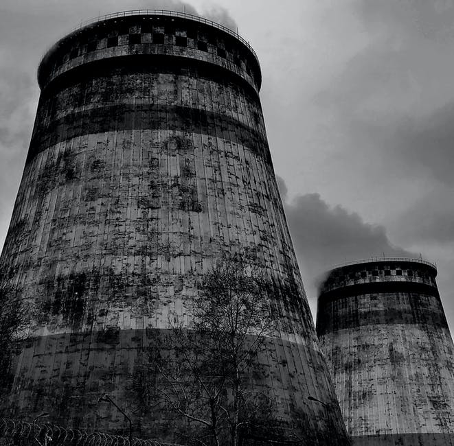 Cooling towers can be used in a range of different settings including nuclear and thermal power plants, petroleum refineries, petrochemical plants, food processing plants, as well as HVAC systems. To find out more visit dhdcooling.co.uk