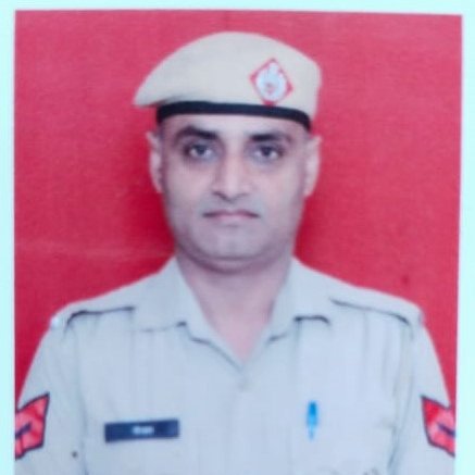 police_haryana's tweet photo. #हरियाणापुलिस के 4 अधिकारी केंद्रीय गृह मंत्री पदक से अलंकृत 

2022 में अपराध से जुडे़ मामलों की जांच में उच्च पेशेवर मानको को बनाए रखते हुए ’जांच में उत्कृष्टता’ के लिए केंद्रीय गृह मंत्रालय से मिला #सम्मान
...
@cmohry @HMOIndia https://t.co/6q2hDsUiPP