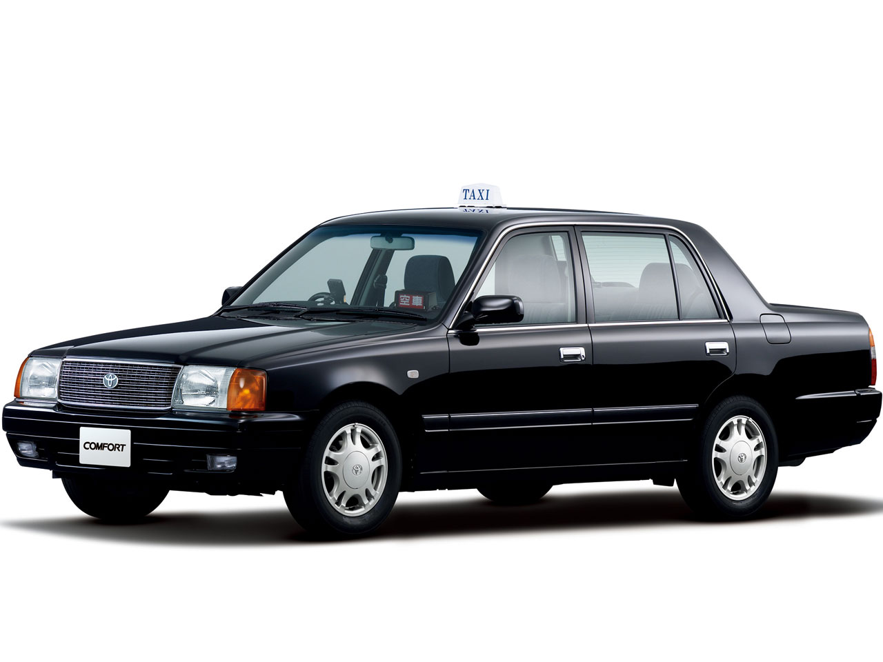 Toyota Crown Comfort