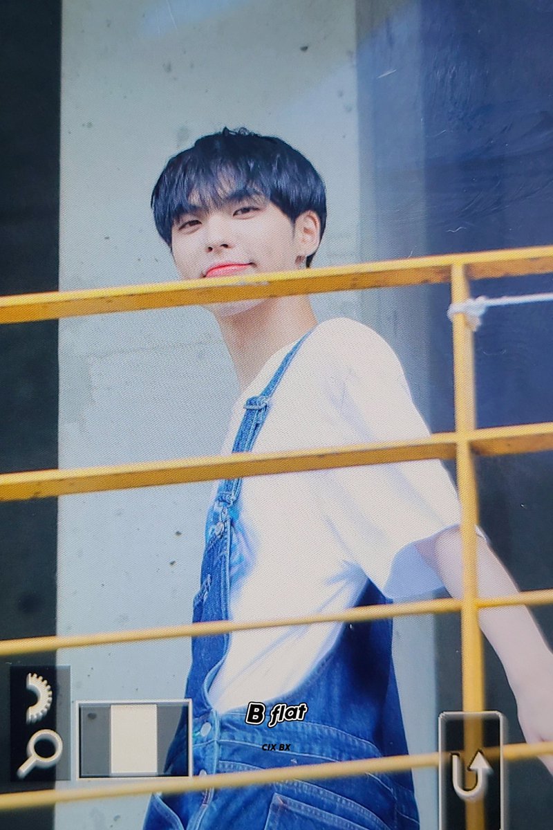Bflat_x's tweet photo. 220812 ㅅㅍㄹㅅㅌ
#CIX #BX #병곤 https://t.co/owkuUGFx5u