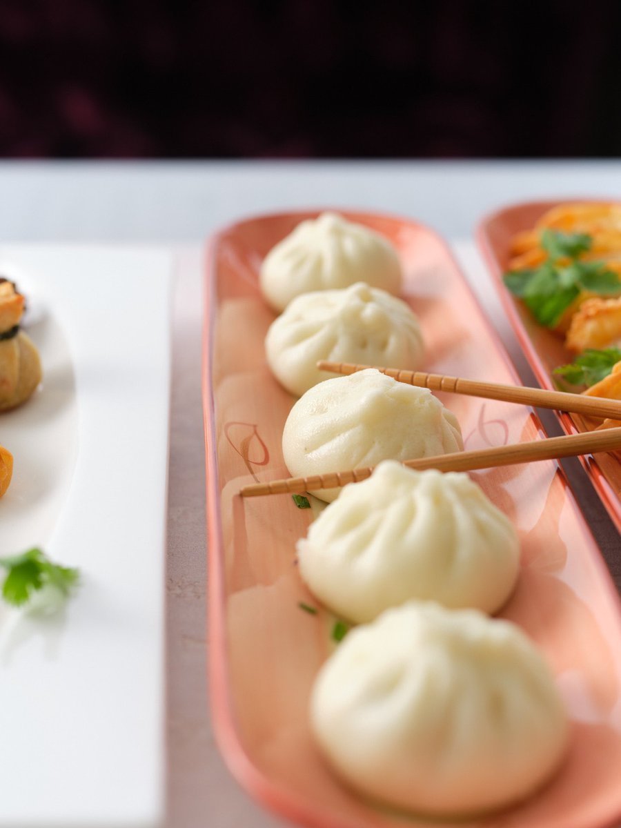 Having an absolutely bun-derful time. 💥

These light and fluffy buns are filled with a delicious mix of Oyster &amp; Shitake mushrooms, spring onion, cabbage, glass noodles. 

Let your taste buds transport you to the heart of Asia with our Simply party food range! 🍱