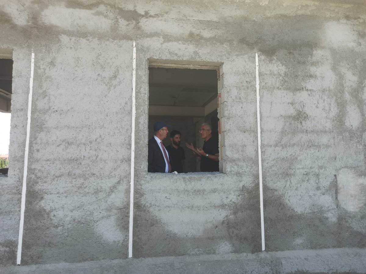 Kırşehir Belediyesi (@Kirsehirbldb) on Twitter photo 2022-08-12 11:10:24 BAĞBAŞI KÜLTÜR EVİ'MİZİN İNŞAATI HIZLA İLERLİYOR... Söz verdiğimiz gibi tüm mahallelerimizde, ihtiyaç görülen ne varsa yapacağız. Her şey Kırşehir için; Kırşehirli hemşehrilerimiz için. #SelahattinEkicioğlu #KırşehirBelediyeBaşkanı #KırşehirBelediyesi #BağbaşıKültürEvi BAĞBAŞI KÜLTÜR EVİ'MİZİN İNŞAATI HIZLA İLERLİYOR... Söz verdiğimiz gibi tüm mahallelerimizde, ihtiyaç görülen ne varsa yapacağız. Her şey Kırşehir için; Kırşehirli hemşehrilerimiz için. #SelahattinEkicioğlu #KırşehirBelediyeBaşkanı #KırşehirBelediyesi #BağbaşıKültürEvi