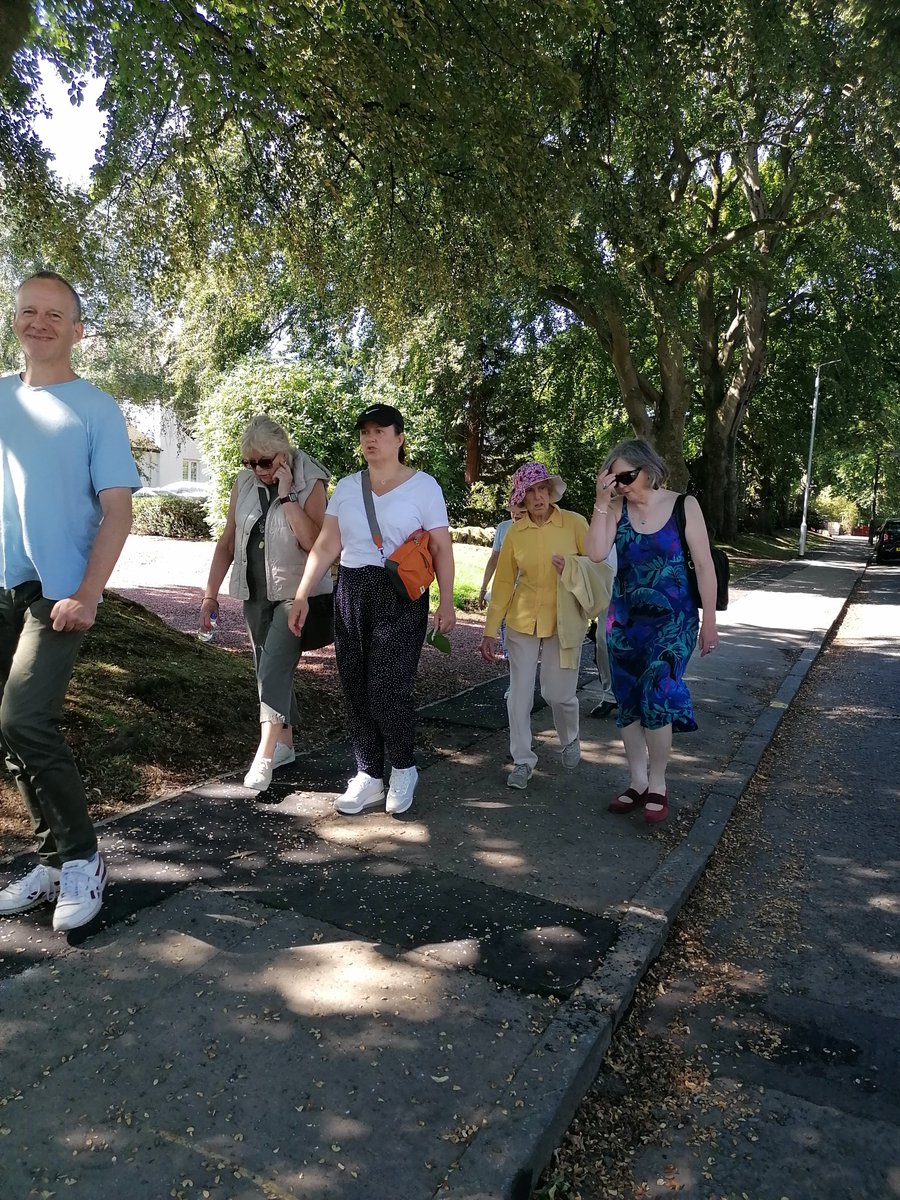 CeartasAdvocacy's tweet photo. 🚶♀️ Our Bearsden Health Walk🚶
Another amazing day. See you all next Wednesday. To join us call Michelle or Kenny 0141 775 0433. @TNLComFundScot, @PathsforAll, #ConnectCreateChange https://t.co/xeIhYQjWaq