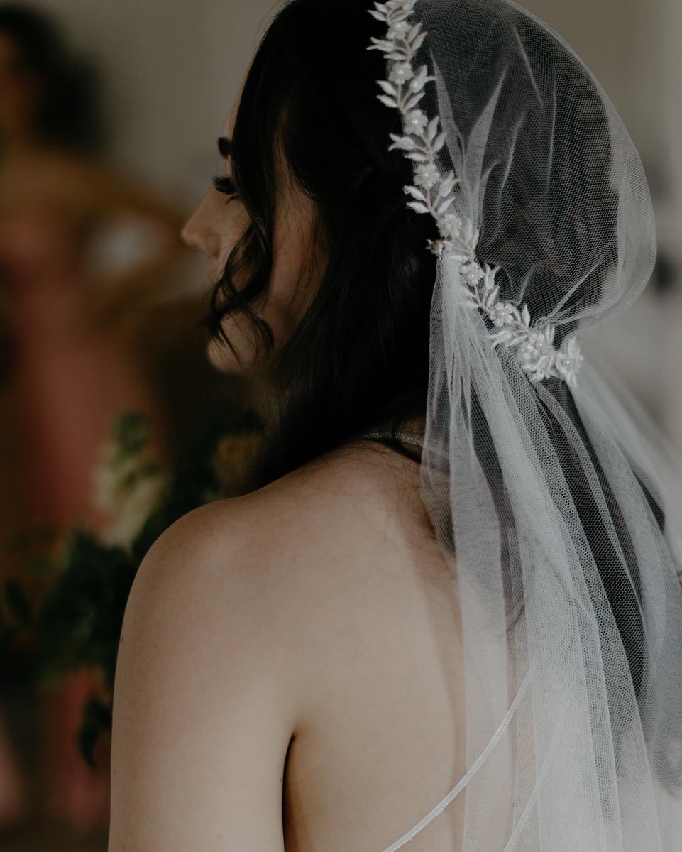 wildernesswed's tweet photo. Real bride// Zoë 🤍 bought January veil via our online shop for her wedding in Atlanta, Georgia 🇺🇸 did you know we ship worldwide?🌎 @BHLDN #eliviabryan #wildernessbride #madeinengland https://t.co/whzOy2XAaT