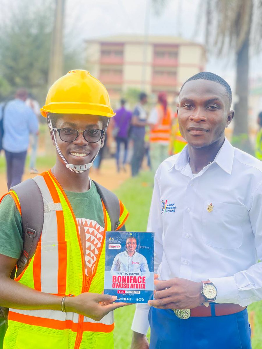 BuabengAndoh's tweet image. The great paradox of life is that the more you give of yourself, the more you receive . You need to build  a reservoir of good will by placing  the interests  of other people  above your own.  @Political_KNUST
@watsuptek @VOICE_of_KNUST
#ThetimeisNow 
#SetTOdeliver