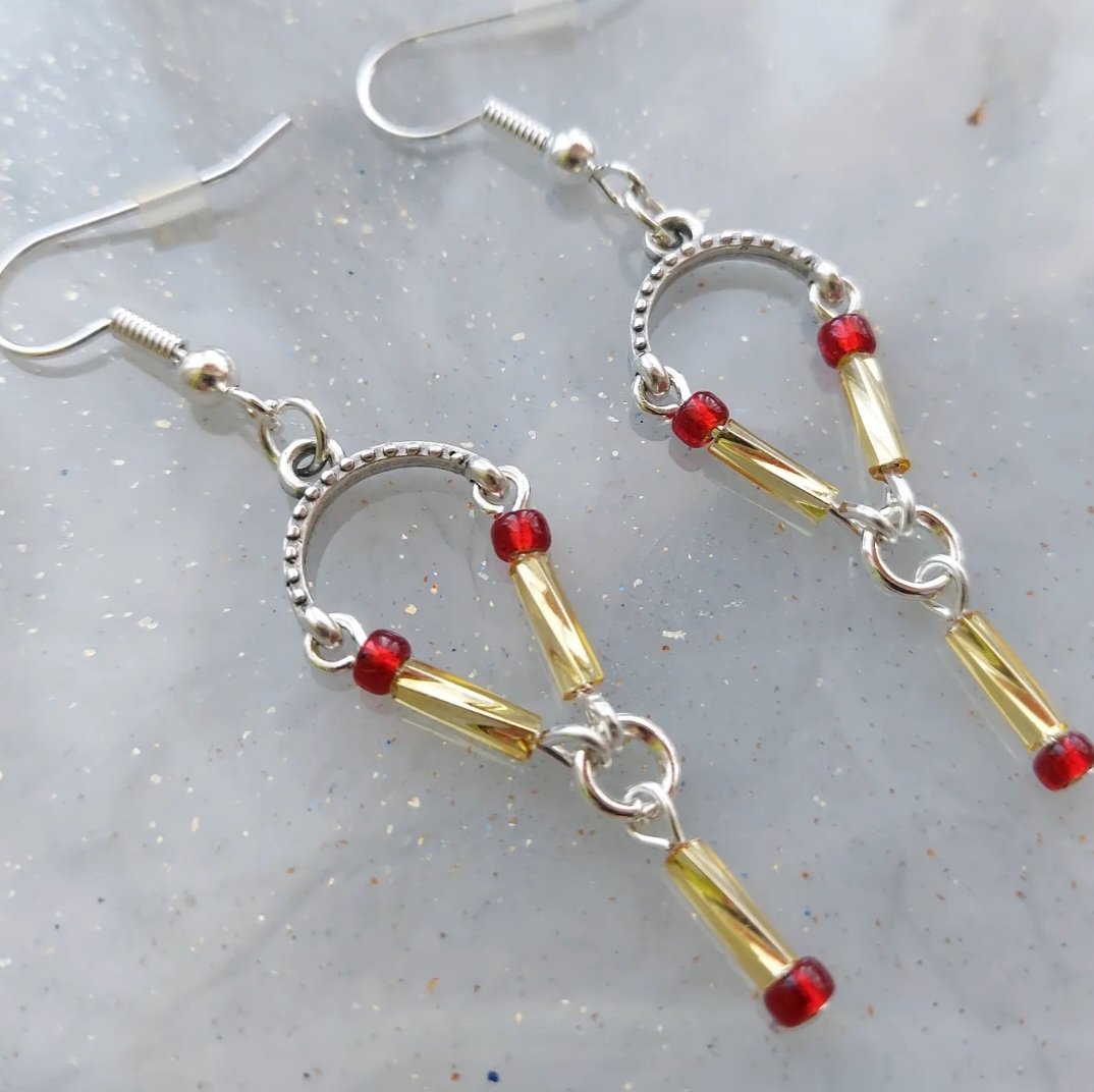 thevvalkyrie's tweet photo. Flux Capacitor earrings have been restocked! ⚡🕑⚡

https://t.co/NnGbAaHzBH

#backtothefuturetrilogy #bttf #BTTFEarrings #fluxcapacitor #DocBrown #martymcfly #121gigawatts #timetravel #80sinspired #backtothefuture1 #backintime #backtothefuture #backtothefutureday #backtothe80s https://t.co/FsaBlEtS8V