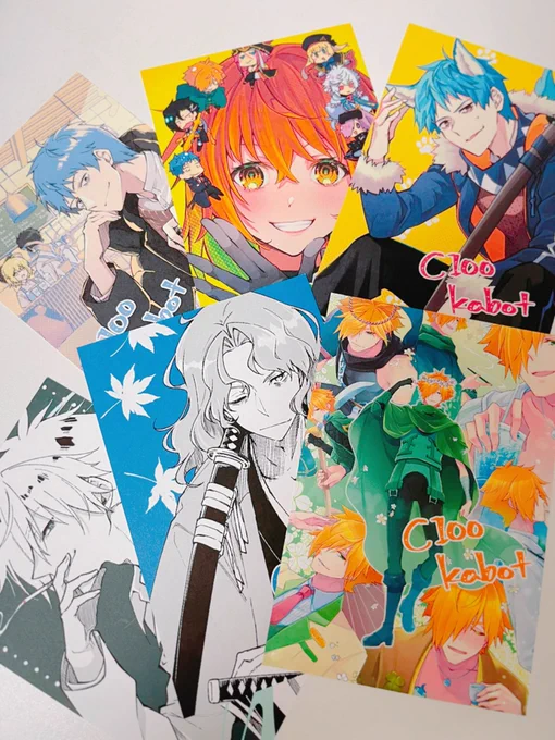コミケ、FGO本に付けるオマケできた〜!FEスペまでご足労ありがとうございますポストカードです既存絵とboostお礼描き下ろしイラストを使ってます。在庫ある限りお好きなものから選んでいただける仕様です〜! 
