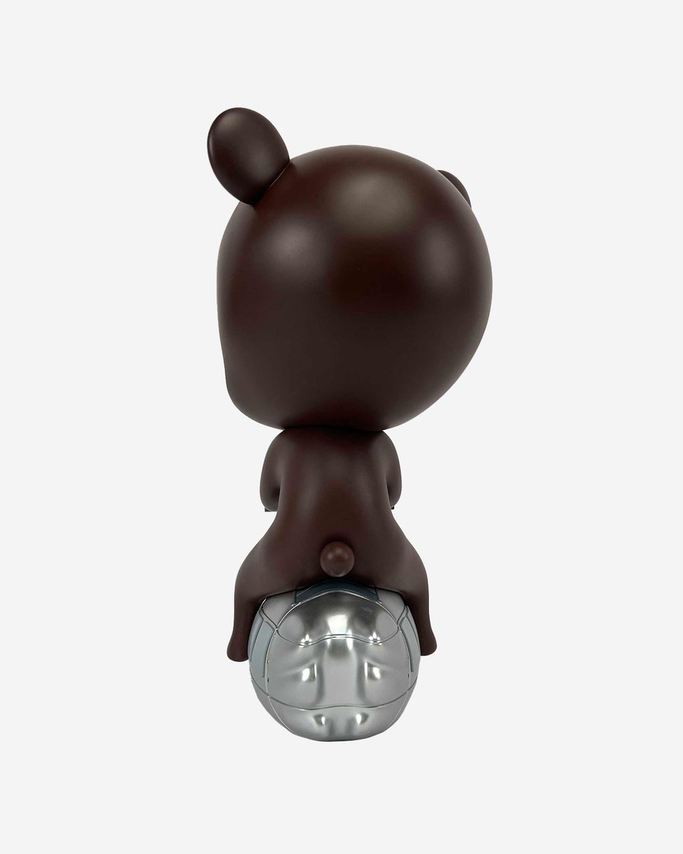 Artist #JavierGonzalezBurgos uses one of his flawless and ethereal paintings and transforms it into a limited edition collectible.

"Ueno Park" is #AuthenticatedByZHEN using blockchain technology, elevating and protecting art.