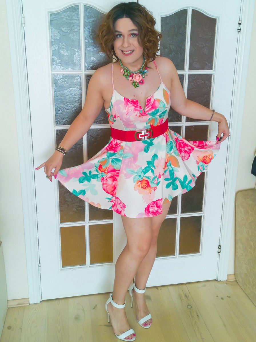 CharlieSweetie On Twitter RT Charlie TGirl A Cute Elegant Summer Dress Always A Great