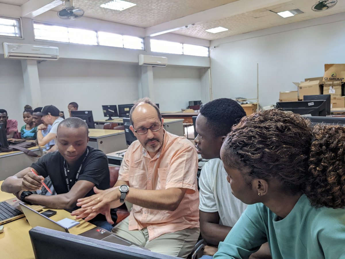 TukupalaMwalyo1's tweet photo. Yesterday and today the #MCL students at @coict_udsm got the chance to discuss and present the solutions of their actionable problems to our partners from Turku university #geoict4e #dlabTz https://t.co/bd7XRDgWXd