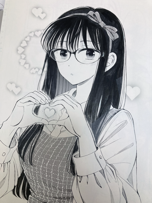おっっっっっも(重い)😫
原稿を整理しようとして箱に入らなくて途方に暮れてる図。
生原稿はこんな感じ。特に指定とか入ってるわけでもないので面白くないですが・・・ #ひまわりさん