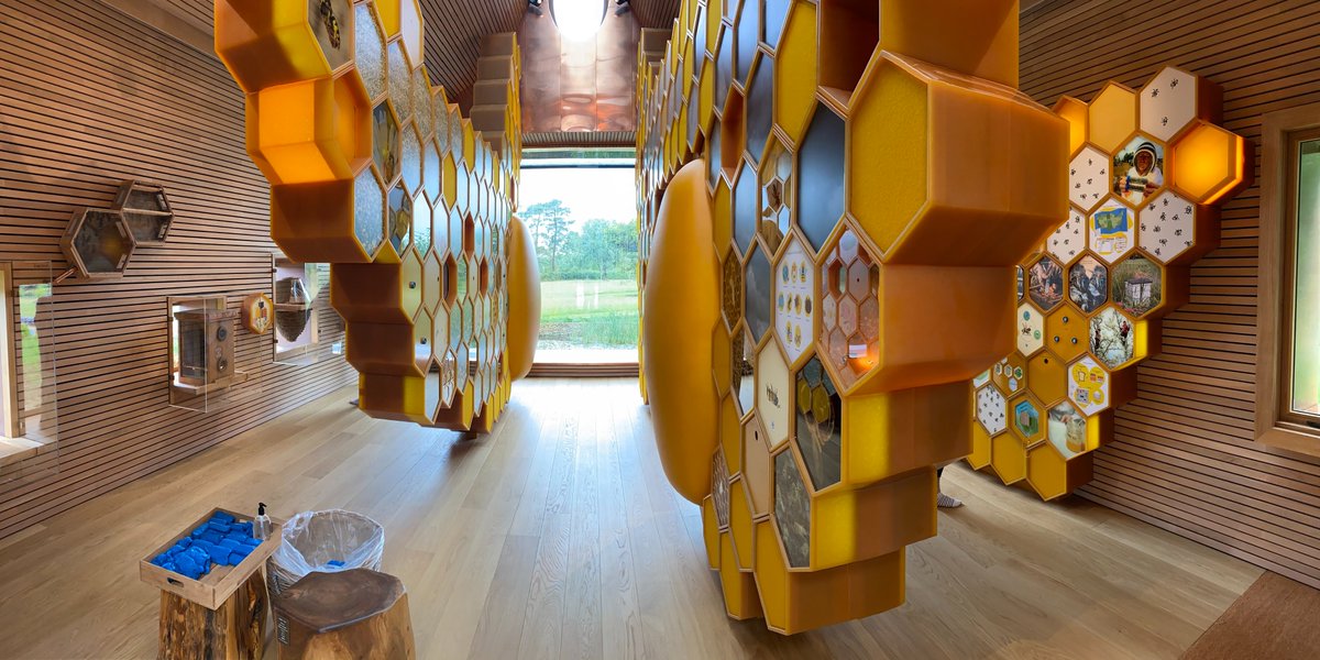 The wonderfully-named 'Beezantium' at @thenewtsomerset is a modern take on a classical folly,except this one's also a working apiary! Architects @invisiblstudio were tasked with creating a home for various bee colonies, & an informational centre for hotel guests & visitors alike.