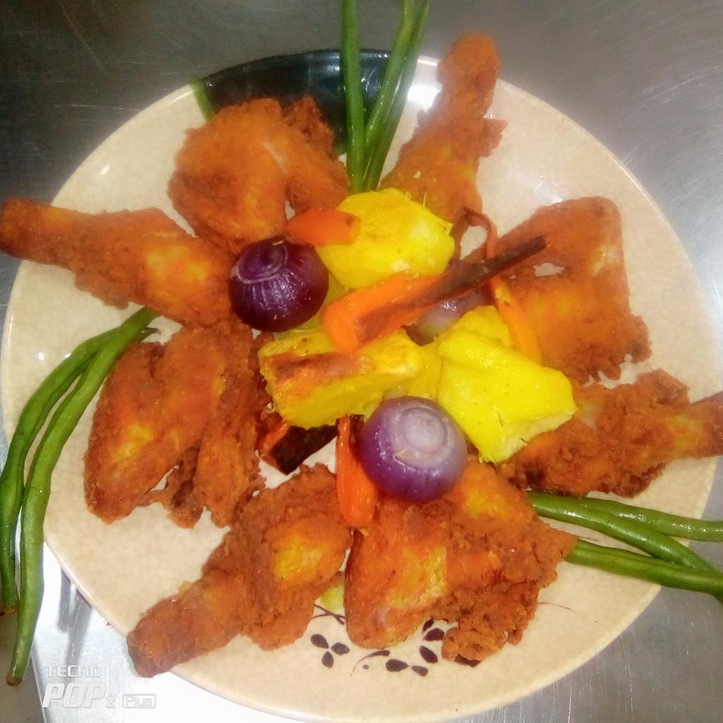 AtarBatista's tweet photo. #ssot
We are the almighty🇸🇸🇸🇸 #kuelinvestment as the almighty fried chicken plate ,,!!!!!! 💪
We serve to all in peace and harmony,
#GPOC,, #wuzzenbasecamp ,,.
#kuelspecialfriedchicken
#wuzzenalmightychickenplate.. #steamedpototos ,#steamedmixvege https://t.co/L66iFBef3S