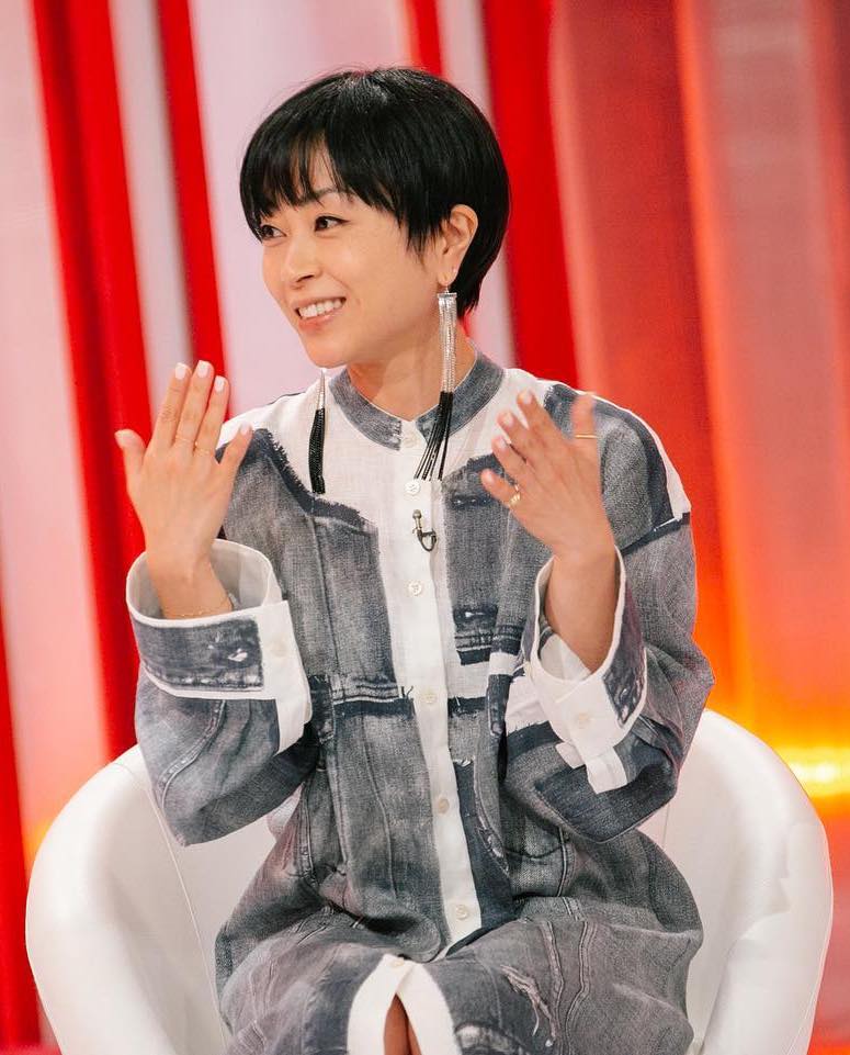 UtadaAddict's tweet photo. Hikaru Utada @ NHK "SONGS OF TOKYO" EP 35 broadcased on Aug 22, 2022 via NHK WORLD JAPAN answering questions from fans round da world e.g. BADモード album & life in London. #utadahikaru #UtadaAddict #宇多田ヒカル #hikaruutada #NHKWORLDJAPAN #BADモード https://t.co/UNmFAKkAJP
