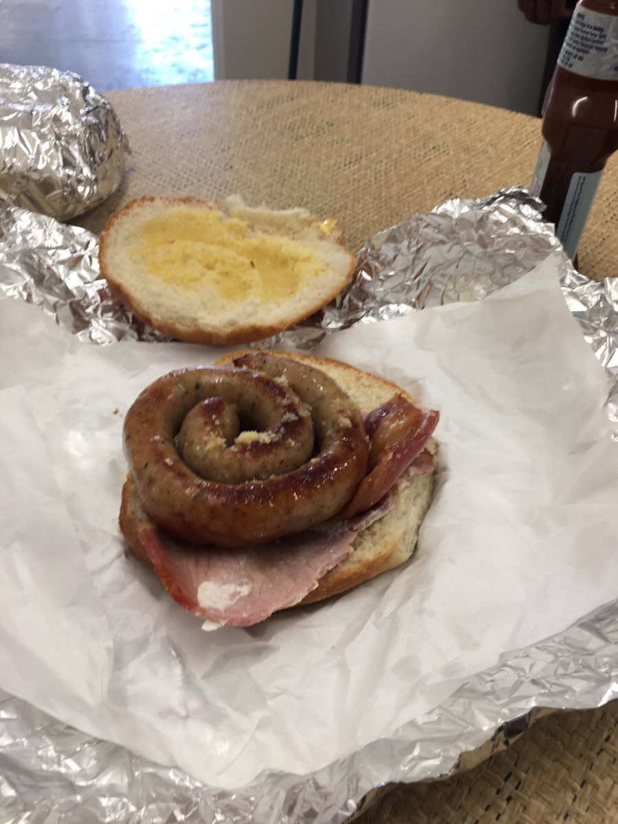 GreenkeeperJon's tweet photo. First bait in the new shed @AlnwickGolf Thanks to everyone @farmbakery for the Bari bacon and sausage rolls this morning and cakes this afternoon, we will be back 👍🏻 https://t.co/w5zES1sInR