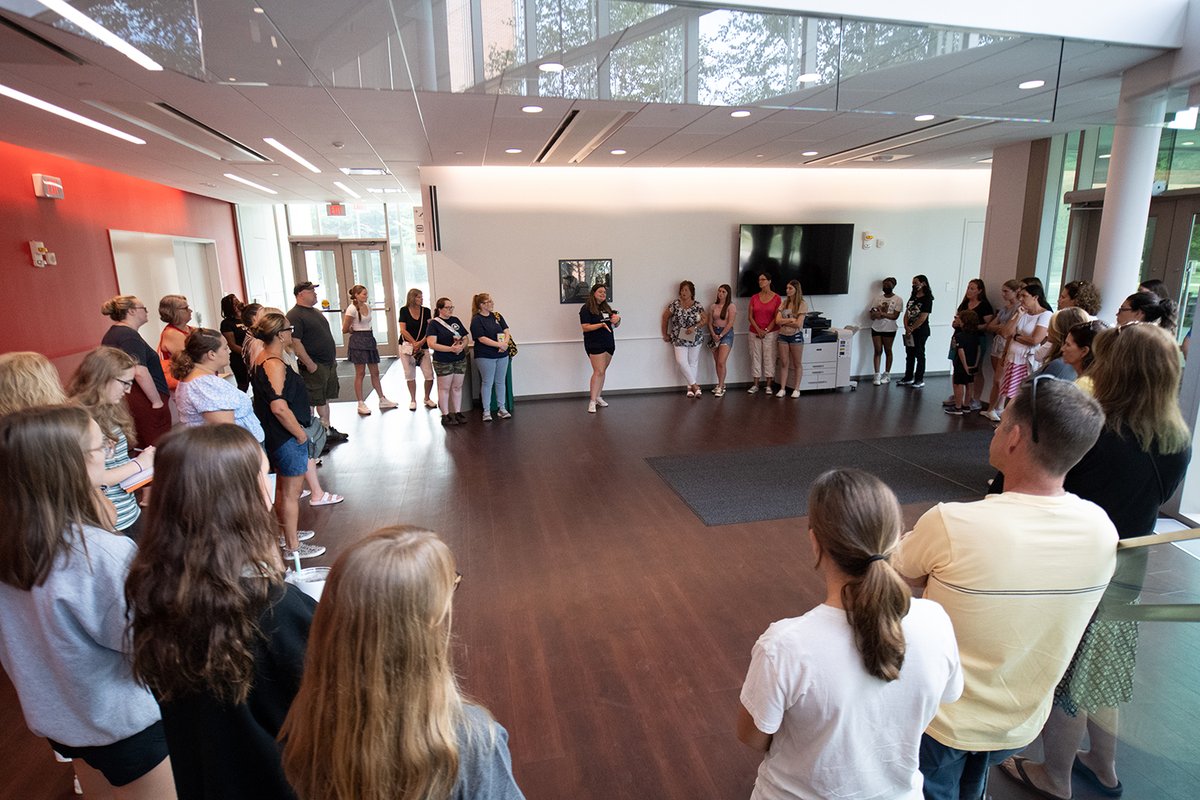 WestfieldState's tweet photo. So excited to welcome future Owls to the nest! Our Nursing program tour included visits to academic, dining, and housing facilities on campus. Hoot hoot 💙🦉!

Schedule a tour ➡️ https://t.co/ujdwXnaCZ5 https://t.co/NwI2Tr8Zg2