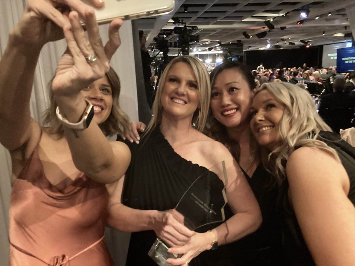 Congratulations <a href="/prairievale_ps/">Prairievale PS</a> #AusEdAwards #CowpastureNetwork An acknowledgment &amp; celebration of hard work and commitment to students and community during ‘remote learning’. <a href="/NSWEducation/">NSW Dept of Education</a>